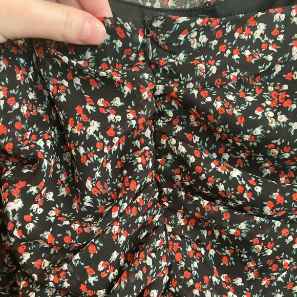 Black & Red Rose Floral Mini Dress - Picture 11 of 13